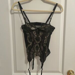Figleaves Corset Lingerie with Lace and Garter 32B NWOT